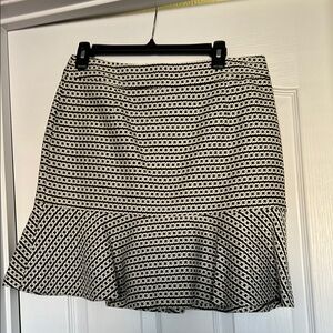 Petite Banana Republic fluted skirt 8P